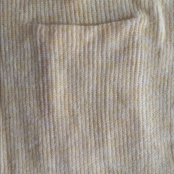 NEW Cardigan💛🌼✨ - Picture 3 of 5